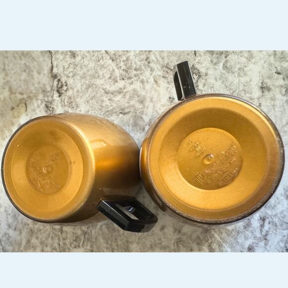 Vintage Thermo-Serv Gold & Black Insulated Coffee Mugs – Mid-Century Modern Cups - Picture 2 of 5
